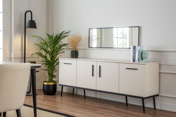 Laris Yemek Odası Takımı